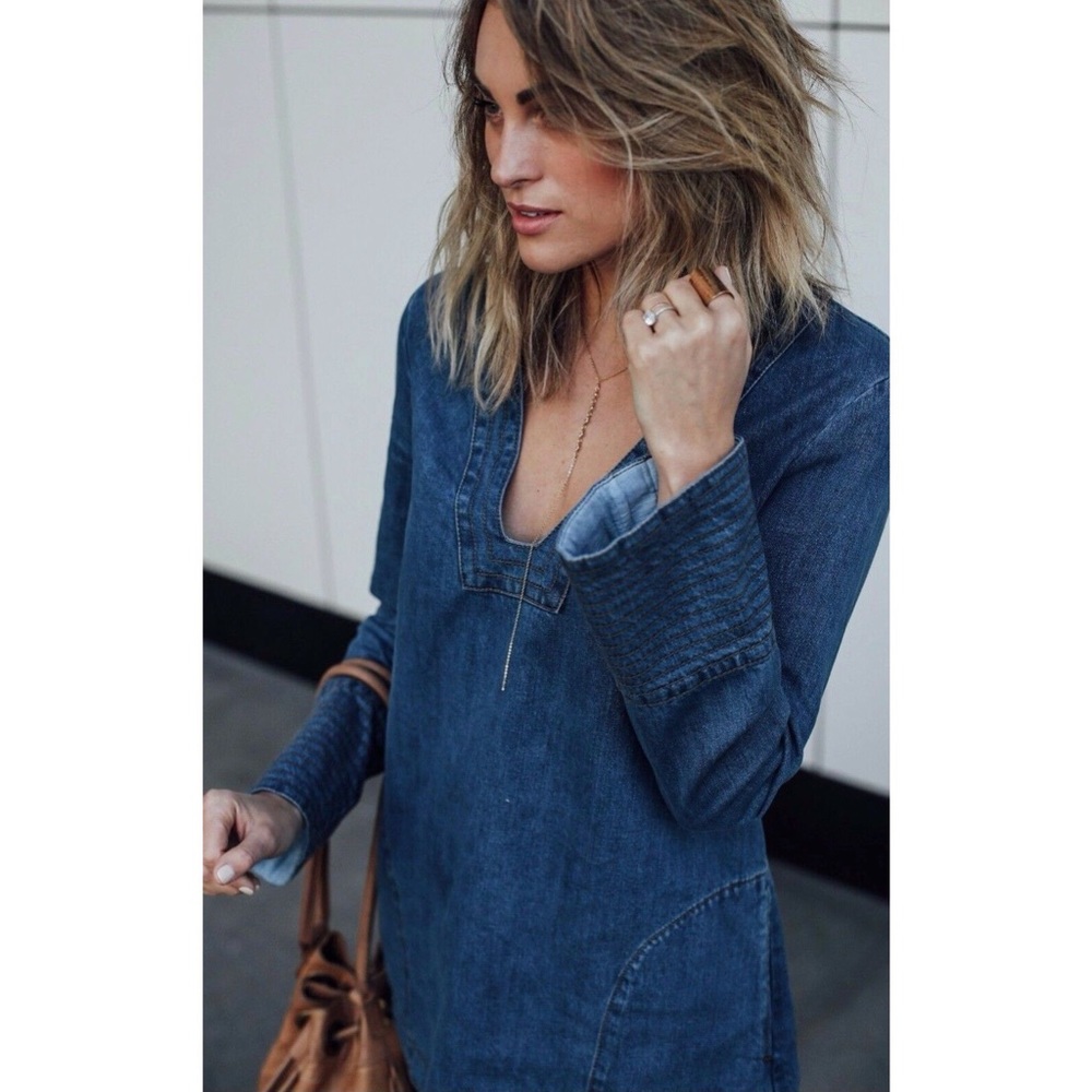 🚨SOLD🚨Free People Dreaming of Denim Bell Sleeve Tunic Top in Hendrix Blue - Picture 1 of 12